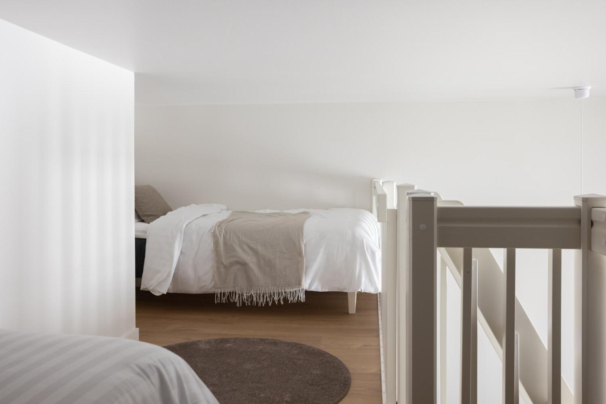 Noli Malmi Hotel Helsinki Bagian luar foto